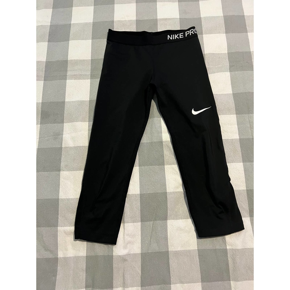 Nike Pro mMid Calf Leggings